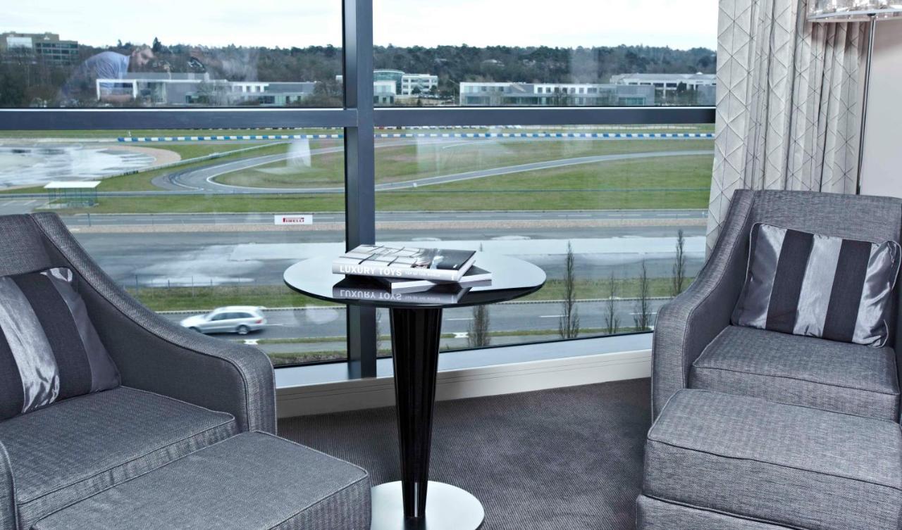 Brooklands Hotel & Spa Weybridge Esterno foto